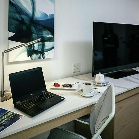 Hilton Garden Inn Seattle Bellevue Downtown, Wa Bagian luar foto