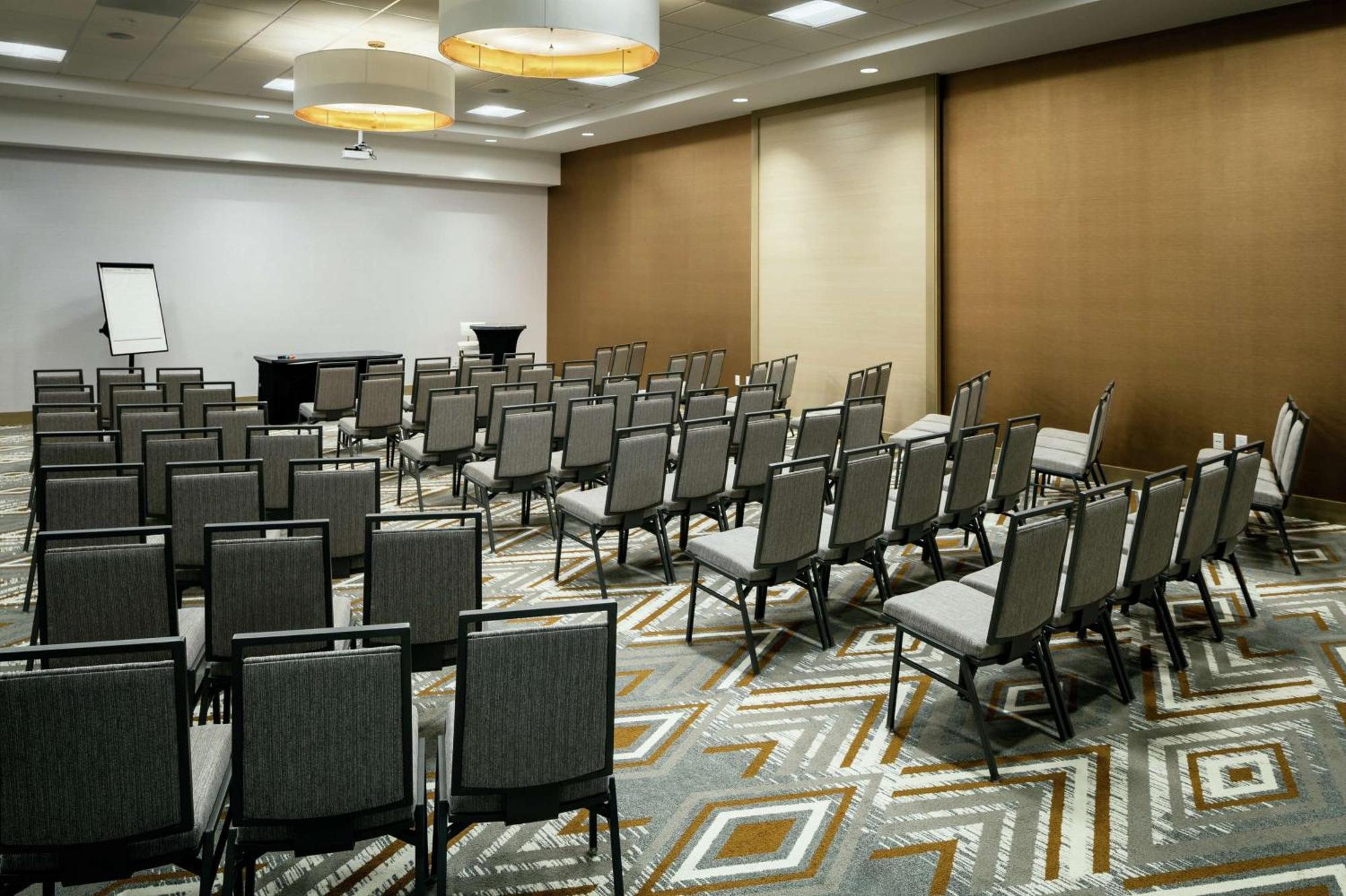 Hilton Garden Inn Seattle Bellevue Downtown, Wa Bagian luar foto