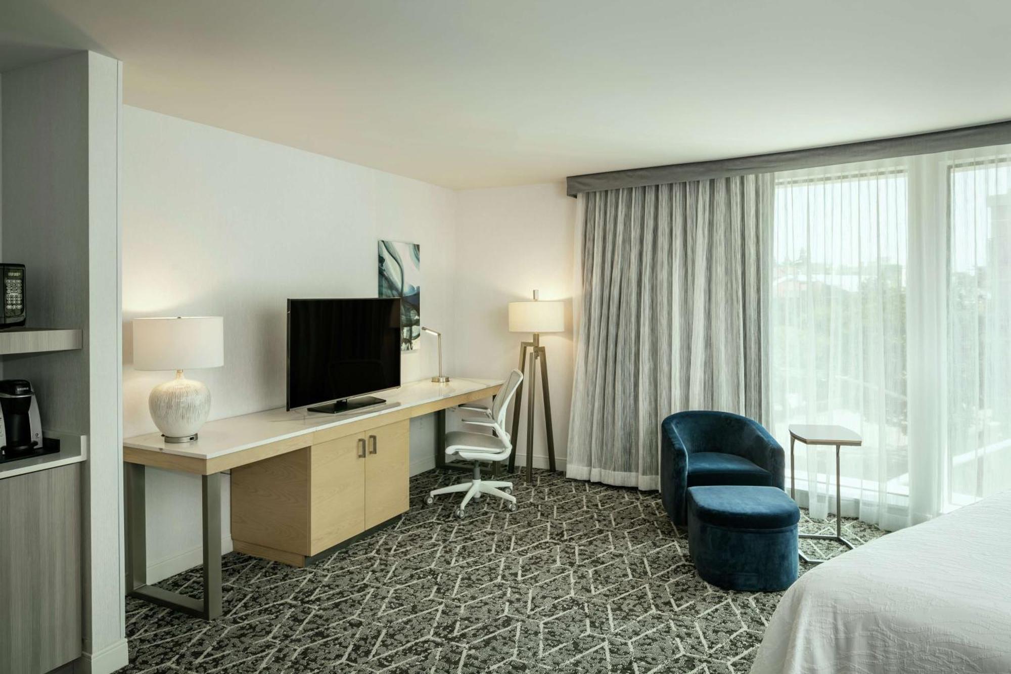 Hilton Garden Inn Seattle Bellevue Downtown, Wa Bagian luar foto